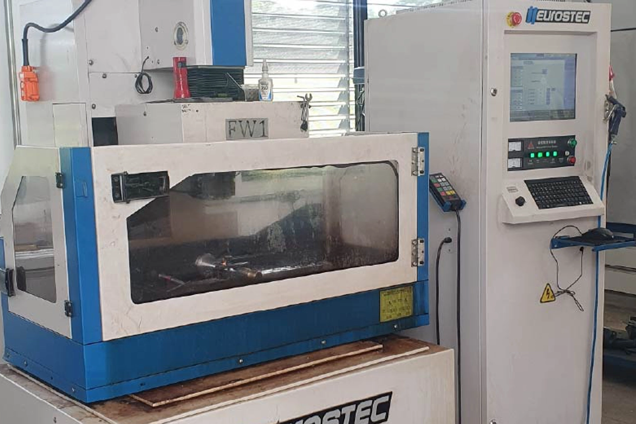 oficina mecanica maquina de eletrosao a fio 2-mib-ensaios-de-tracao