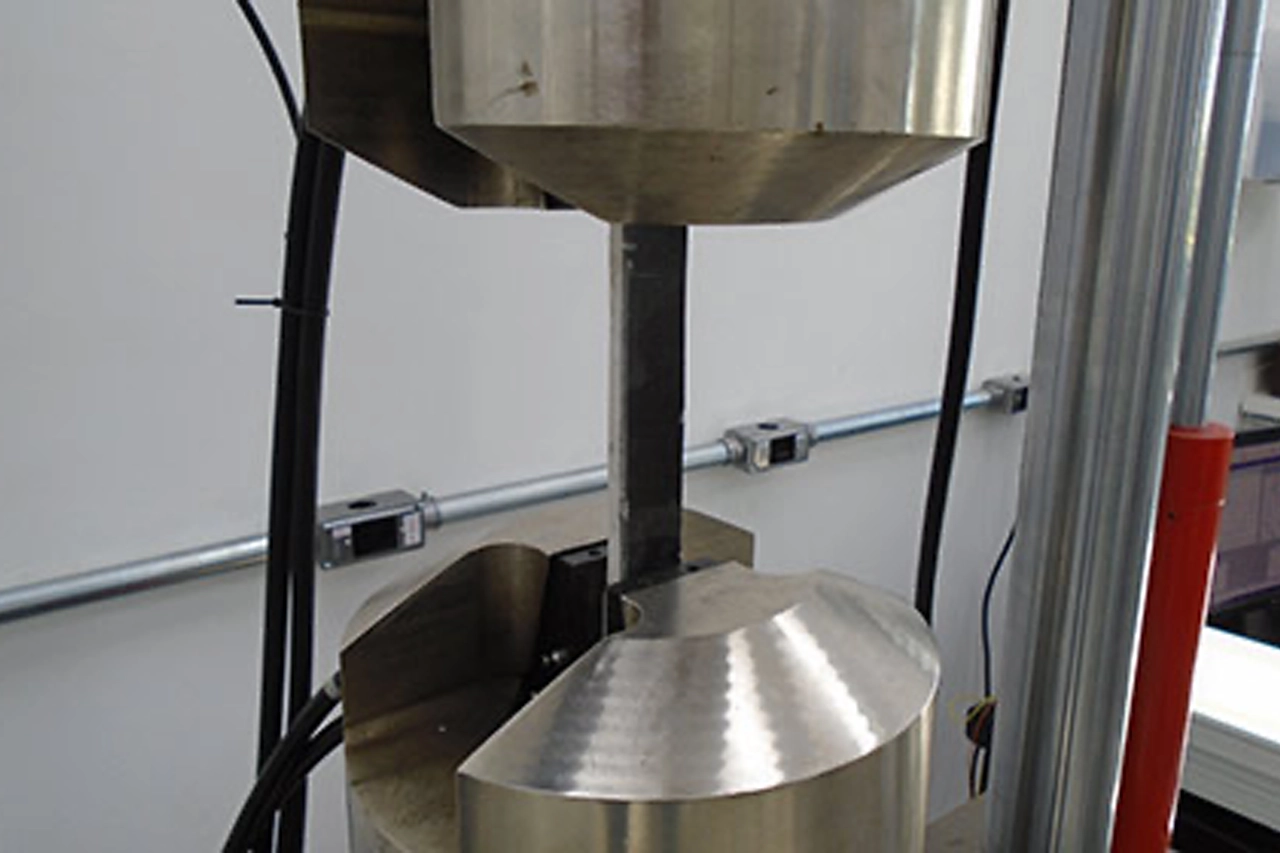 compósitos -mib-ensaios-de-tracao